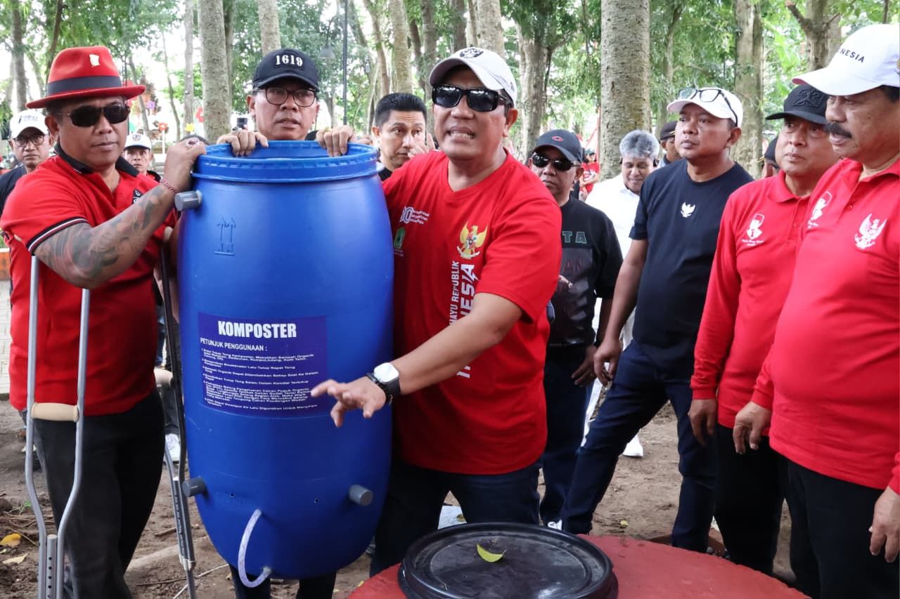 Bupati Tabanan Gaungkan Bali Bersih Lewat Meliang-liang dan Teba Modern